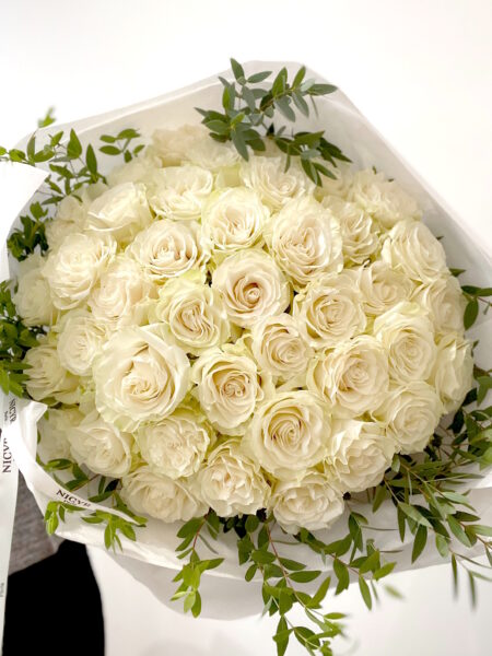 Roses Blanches – Image 2